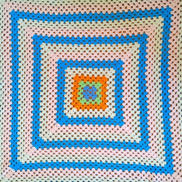 Vintage Hand Crafted Crochet Multicolor Granny Square Baby Blanket Throw - Picture 2 of 5